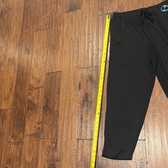 NWT! Black Jogger Pants - Picture 3 of 5